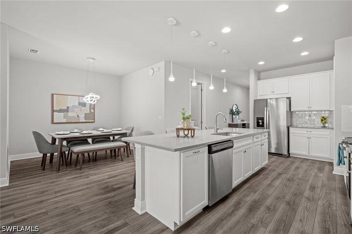 Property Photo: 3849 Helmsman Drive FL 34120
