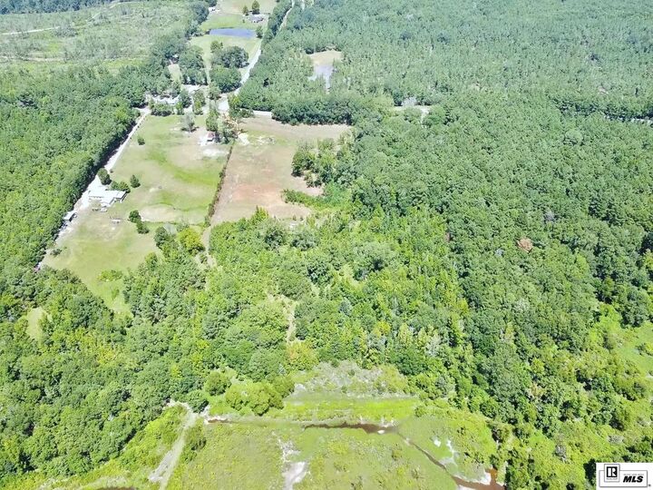 Property Photo: 983 Campbell Road LA 71227