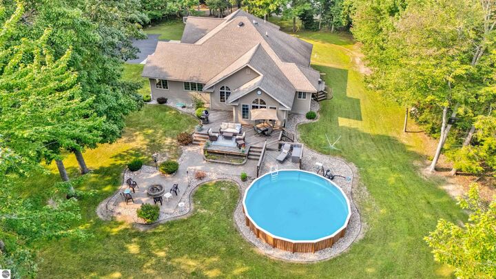 Property Photo:  268 N County Road 441  MI 49854 