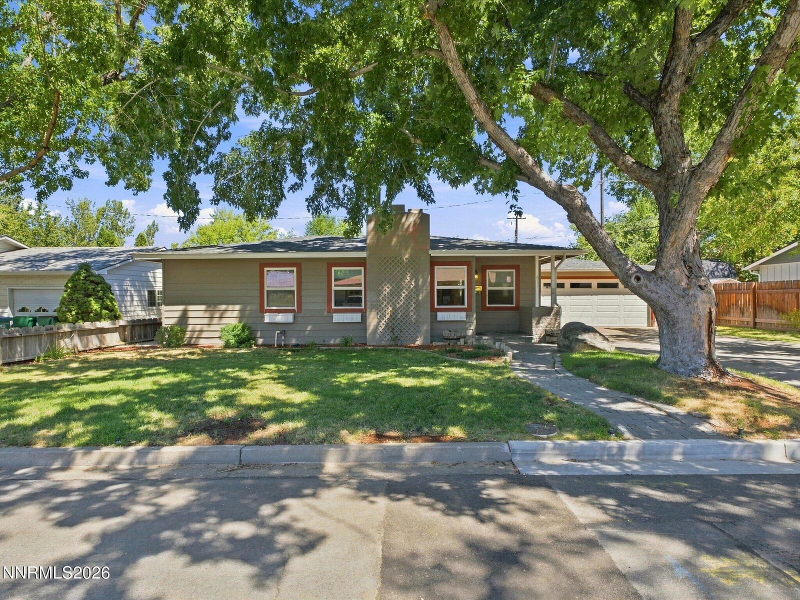 Property Photo: 611 Martin Street NV 89703
