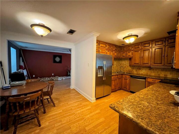 Property Photo: 521 Waldo Street LA 70003