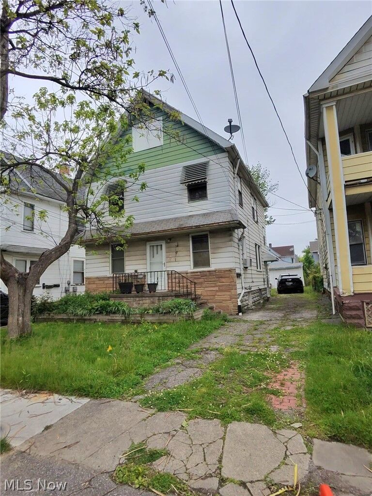 Property Photo: 6801 Clement Avenue OH 44105