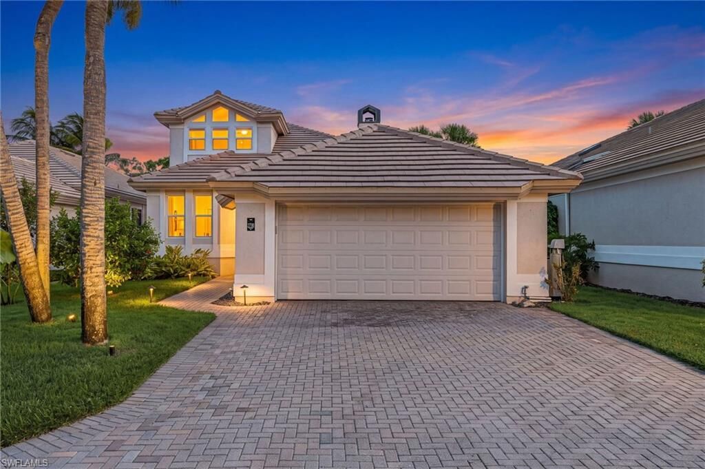 Property Photo:  27190 Enclave Dr  FL 34134 