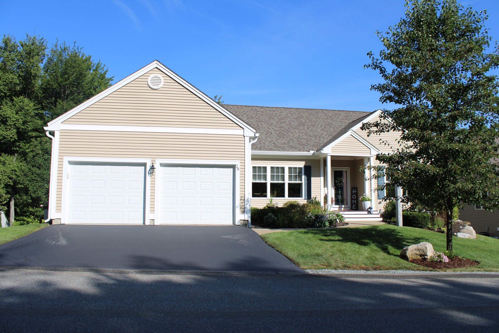 Property Photo: 28 Reserve Way NH 03055