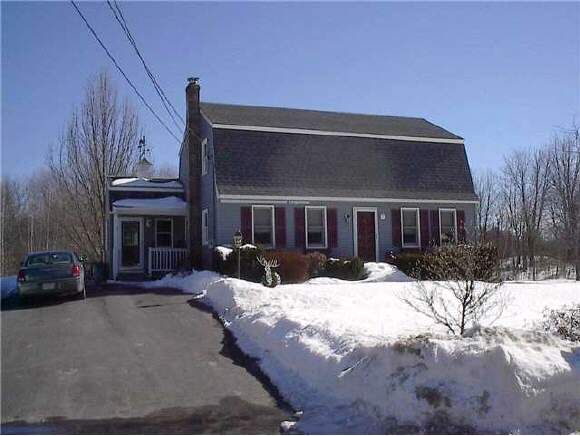 Property Photo: 9 Melissa Dr NH 03275