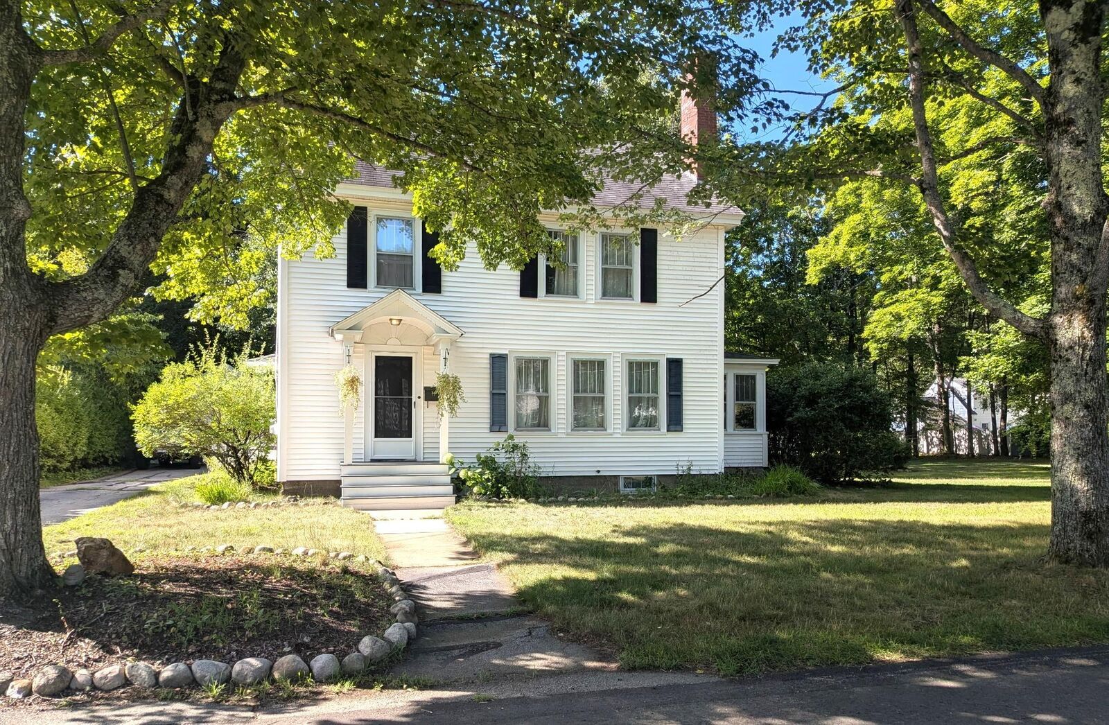 Property Photo:  11 Copeland Drive  NH 03867 