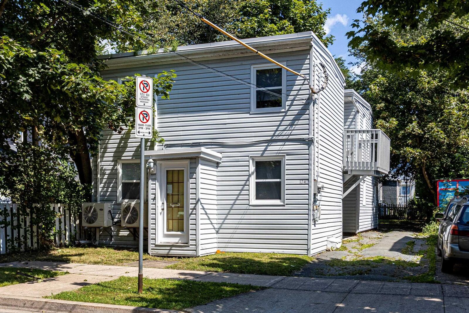 Property Photo: 1741 Chestnut Street NS B3H 3T5