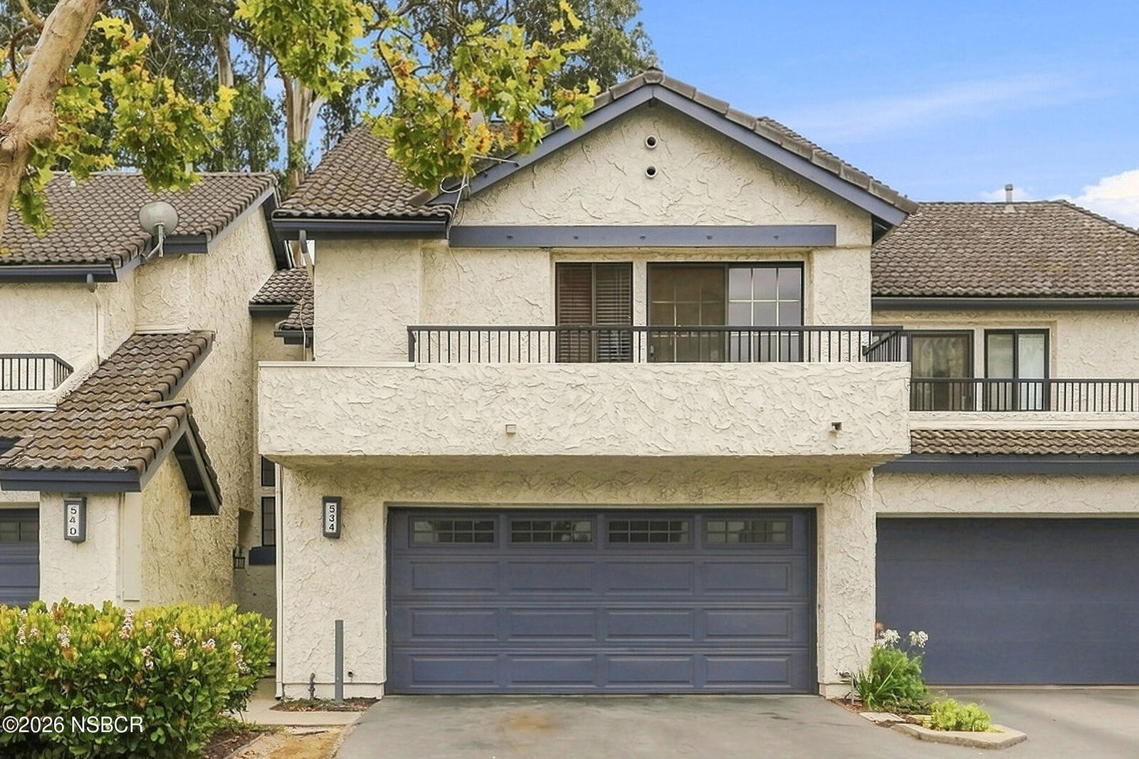Property Photo: 534 Northpoint Circle CA 93455