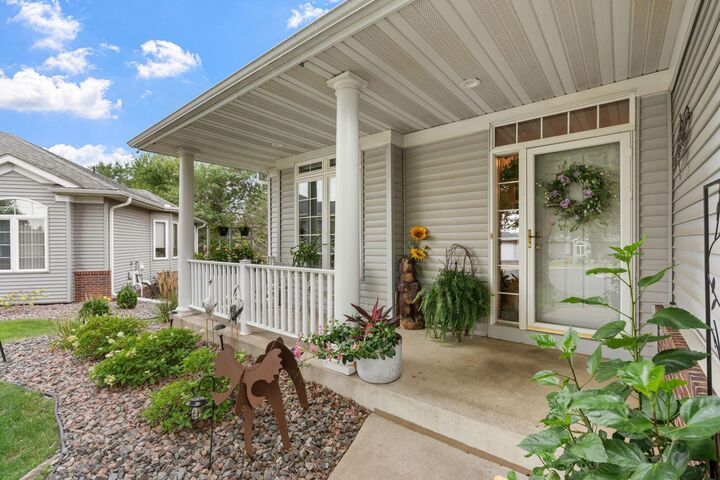 Property Photo: 15135 Crestview Circle MN 55068