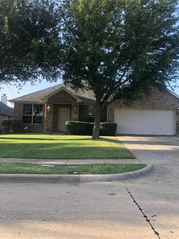 Property Photo:  3407 Melvin Drive  TX 75098 