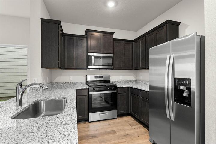 Property Photo:  3905 Starry Night Cove  TX 75092 