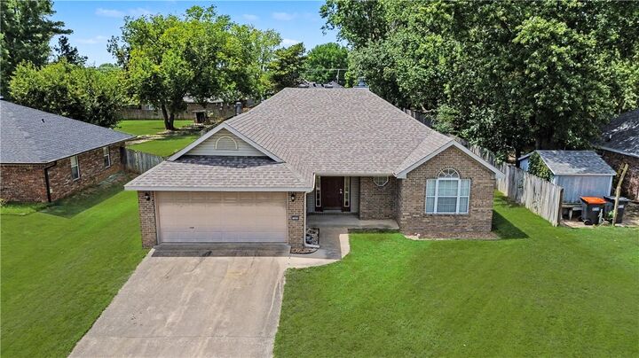 Property Photo: 3026 Silverton Street AR 72764