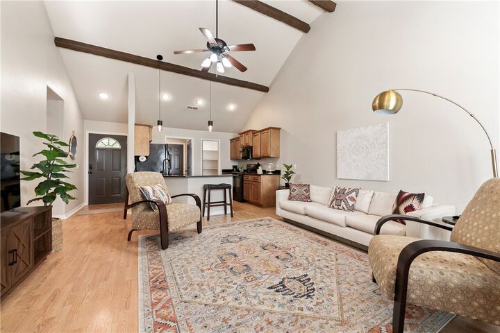 Property Photo:  205-1 NE J Street  AR 72712 