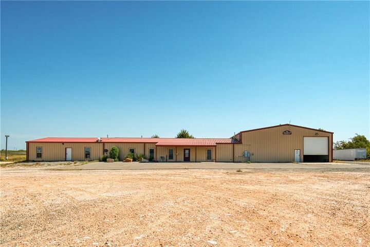 Property Photo: 12020 Ok-30 Highway OK 73645