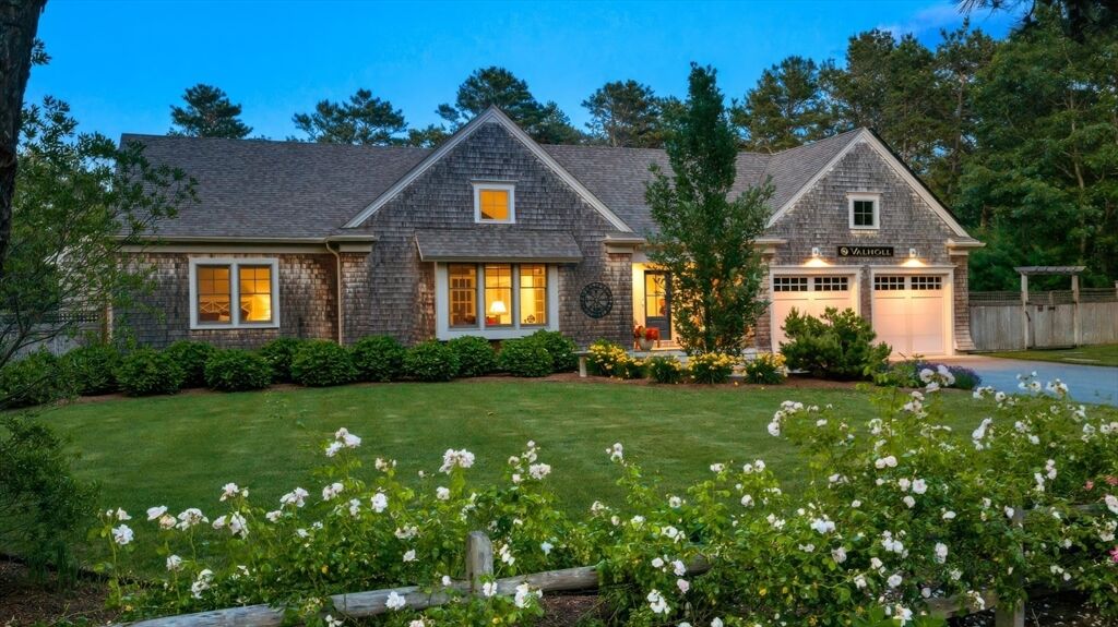 Property Photo:  15 Capt Bellamy  MA 02657 