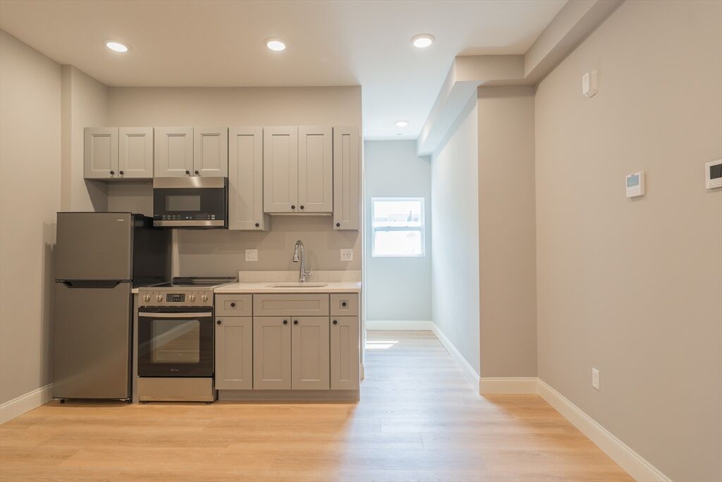 Property Photo:  47 Union 3-5  MA 02149 