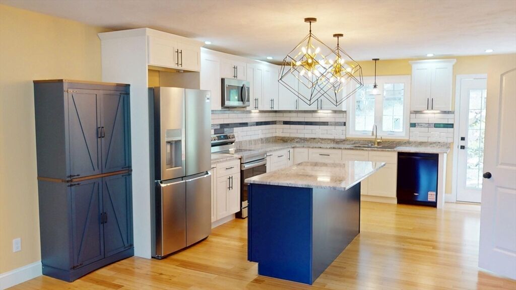 Property Photo:  75 Summit 75  MA 01364 