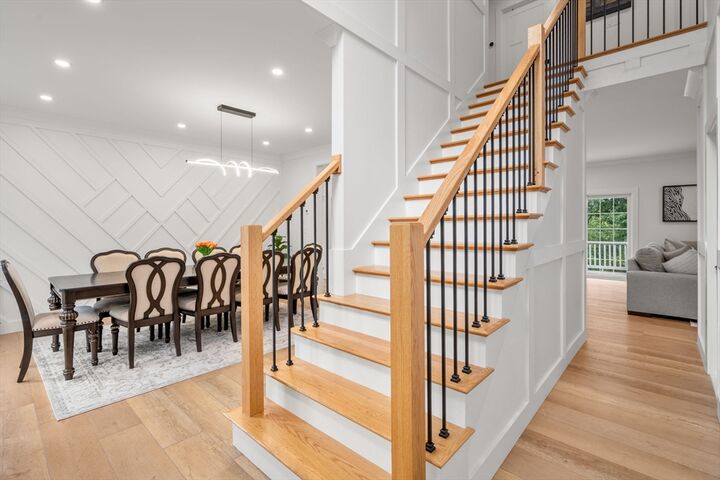 Property Photo:  9 Flanagan Dr  MA 01545 