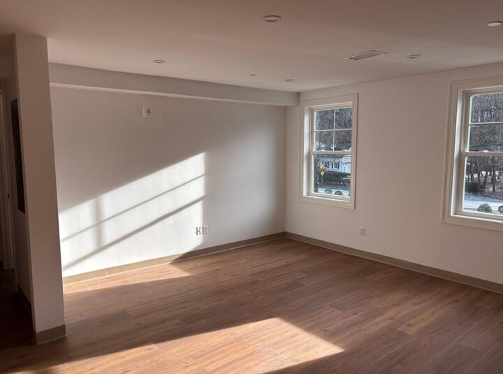 Property Photo:  26 Union St 302  MA 01760 