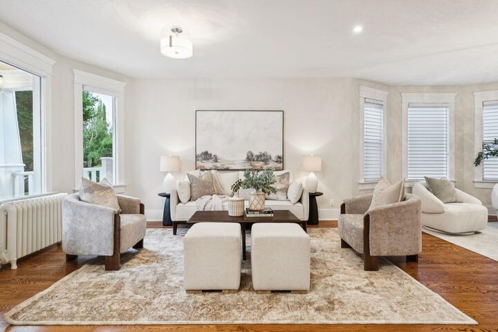 Property Photo: 3607 7 Street SW AB T2T 2Y2