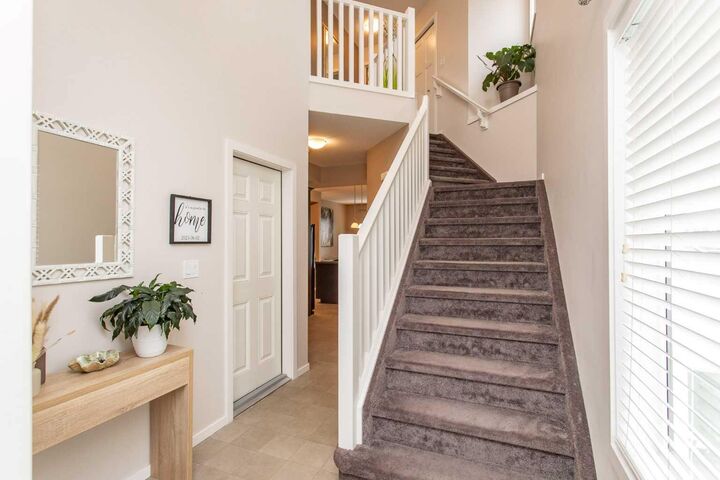Property Photo: 5 Tallman Close AB T4P 0R1