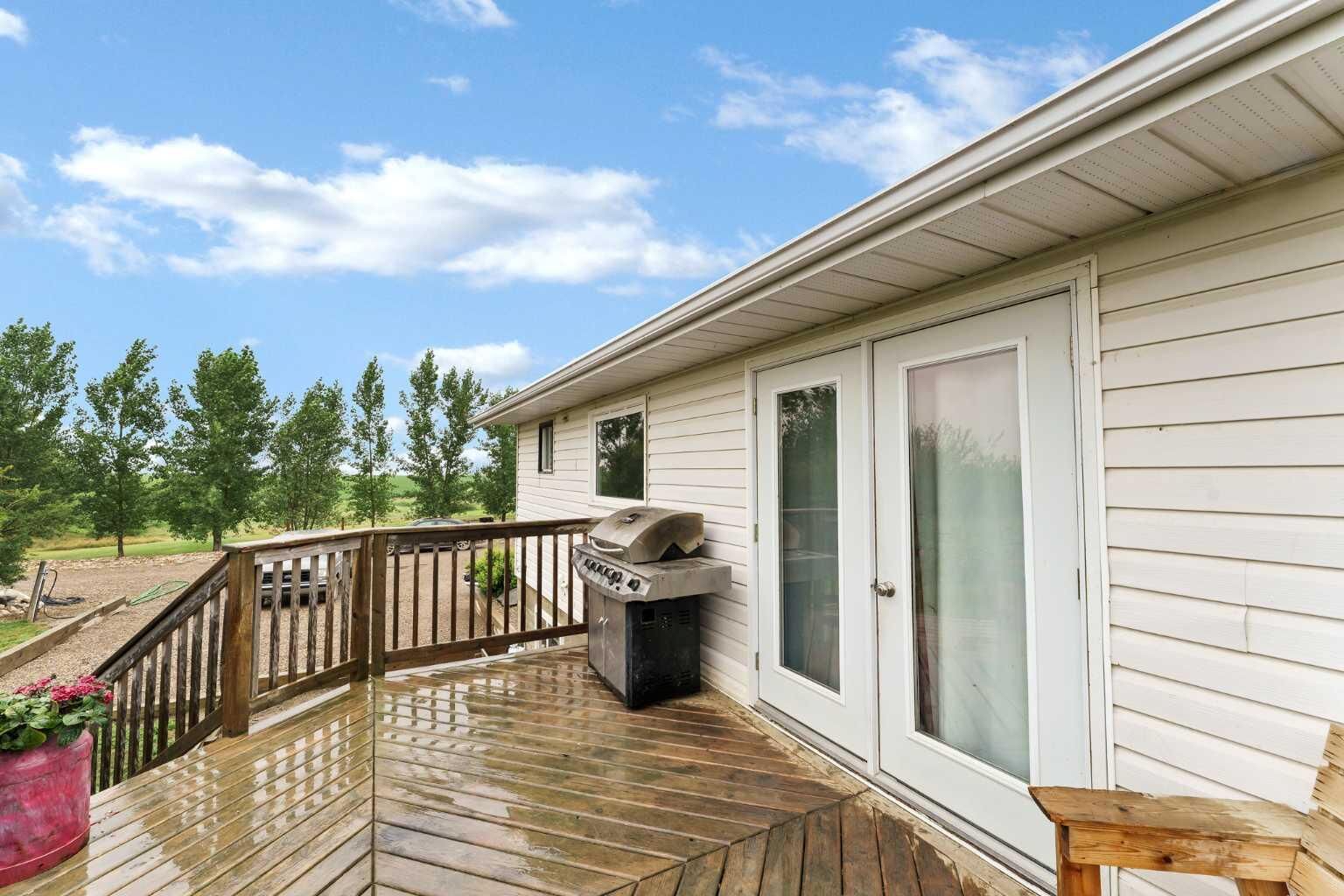 Property Photo: 94079 113 Range Road AB T0K 0G0