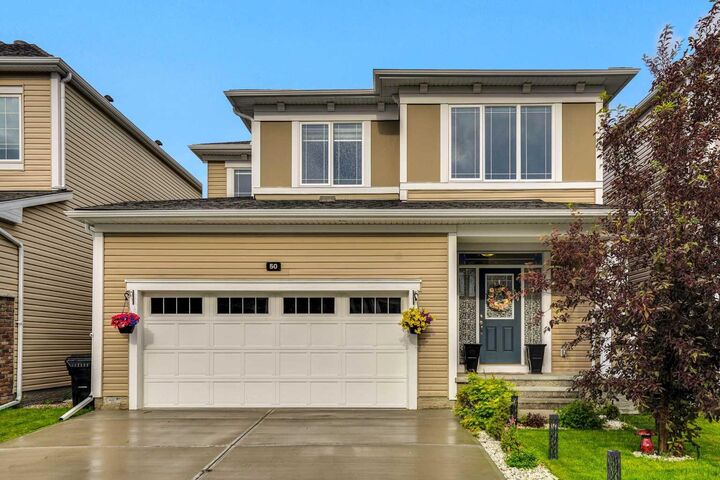 Property Photo:  50 Cityside Terrace NE  AB T3N 1E2 