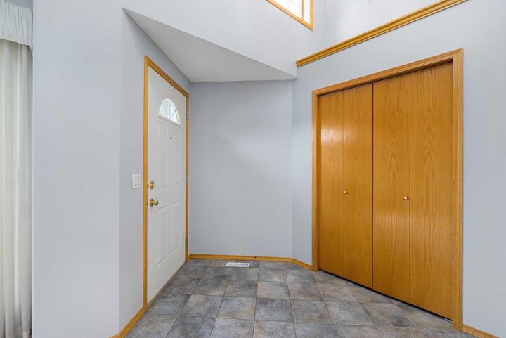 Property Photo: 83 Silver Creek Boulevard NW AB T4B 2P7