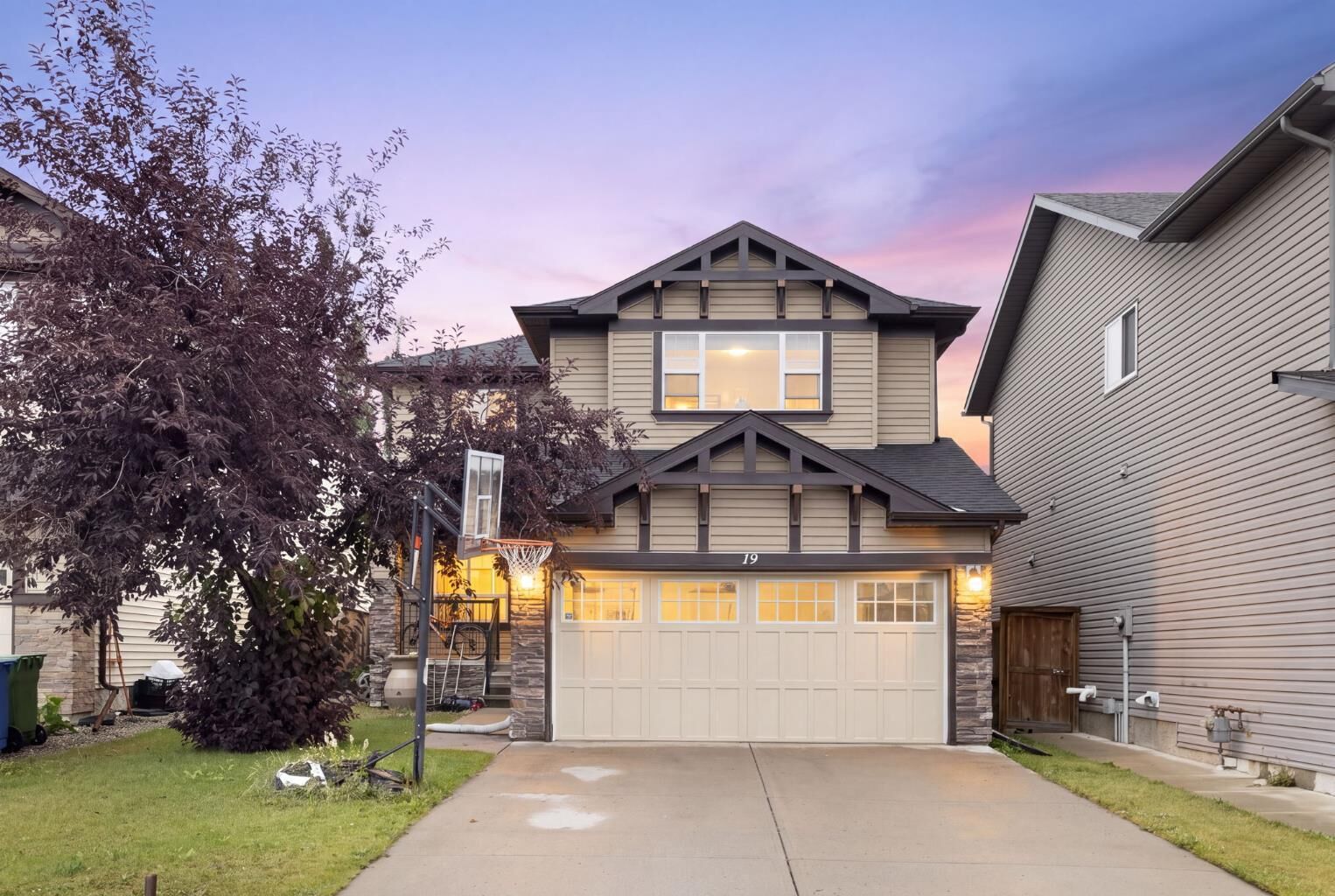 Property Photo: 19 Silverado Skies Bay SW AB T0L 0X0