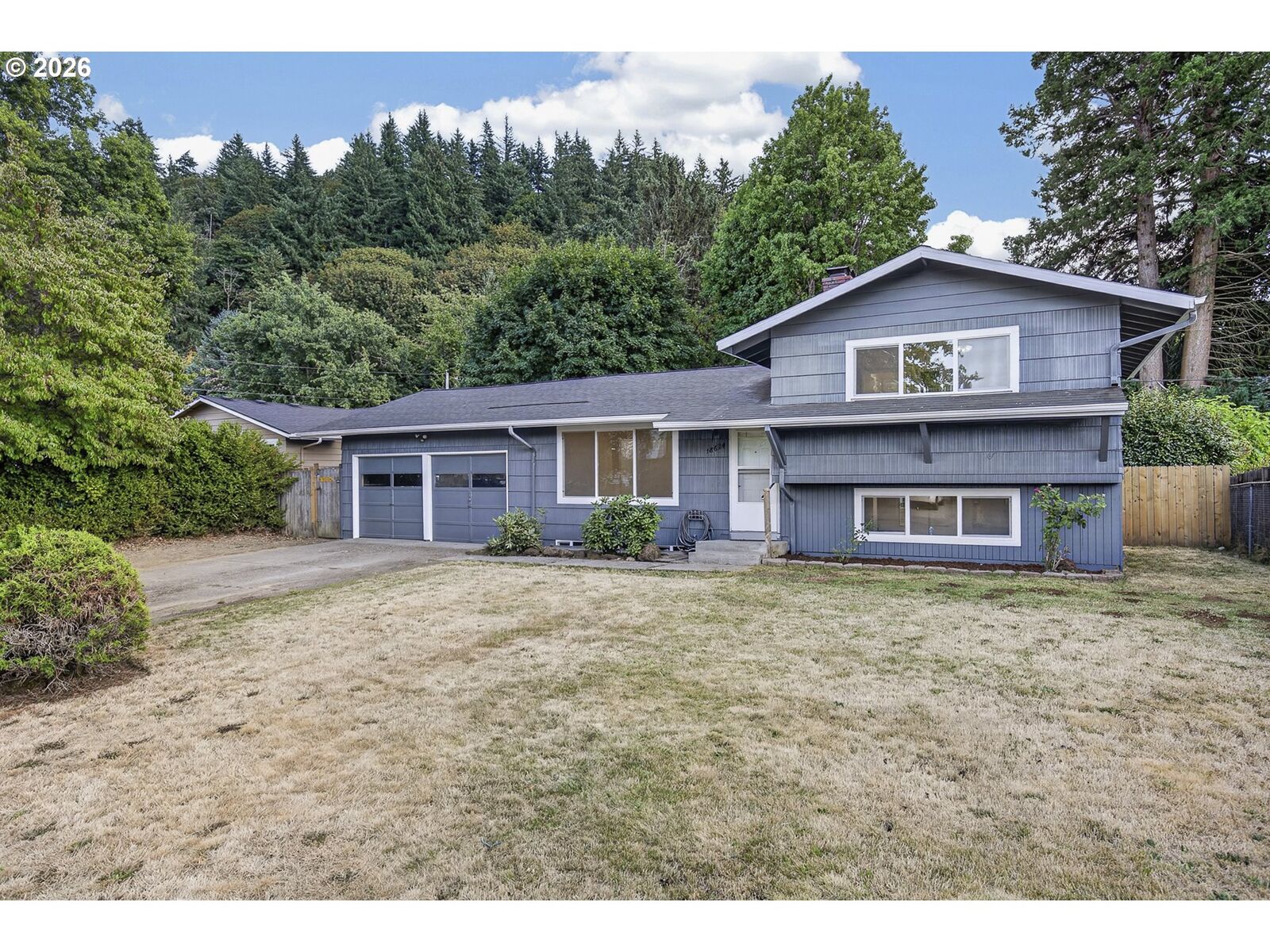 Property Photo:  18624 SE Clinton St  OR 97030 