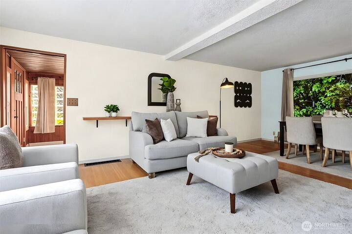 Property Photo:  19127  80th Avenue W  WA 98026 