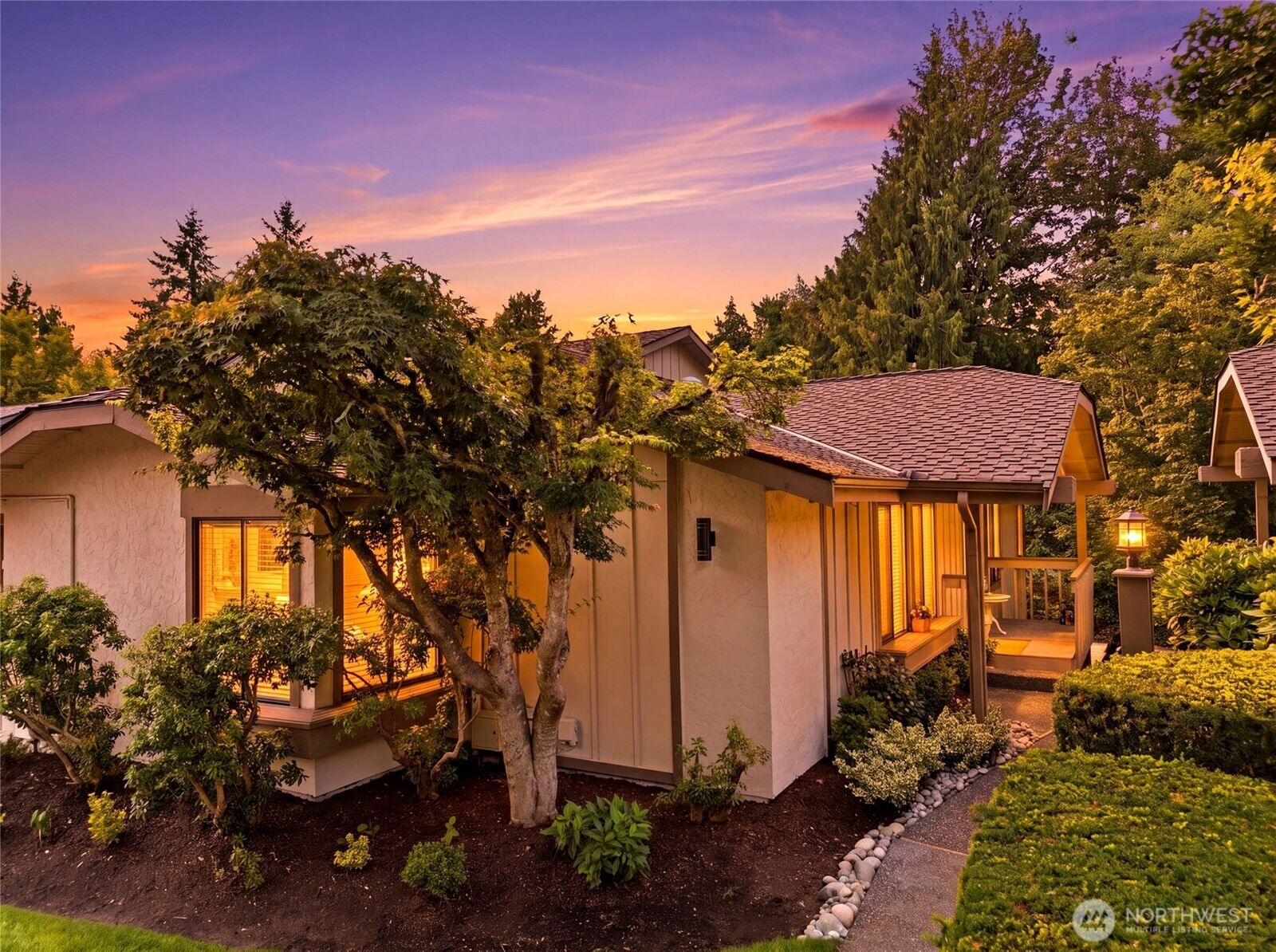 Property Photo: 16014 Village Green Dr D WA 98012