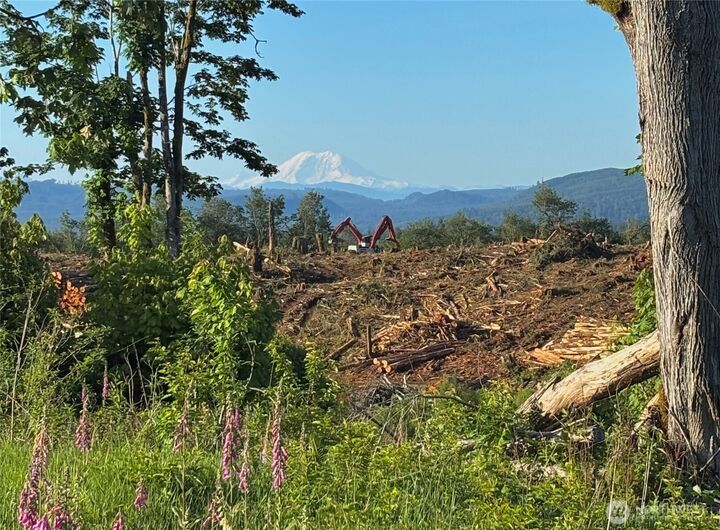 Property Photo: 27423 Old Pipeline Road WA 98272