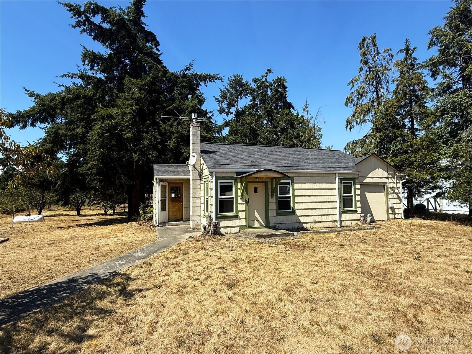 Property Photo: 1360 Chimacum Road WA 98325