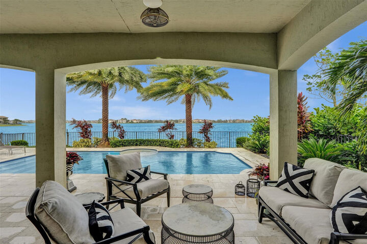 Property Photo:  9749 Blue Isle Bay  FL 33076 
