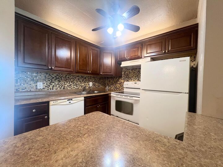Property Photo: 258 Windsor L 258 FL 33417