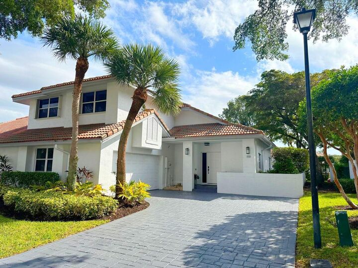 Property Photo: 2252 NW 53rd Street FL 33496