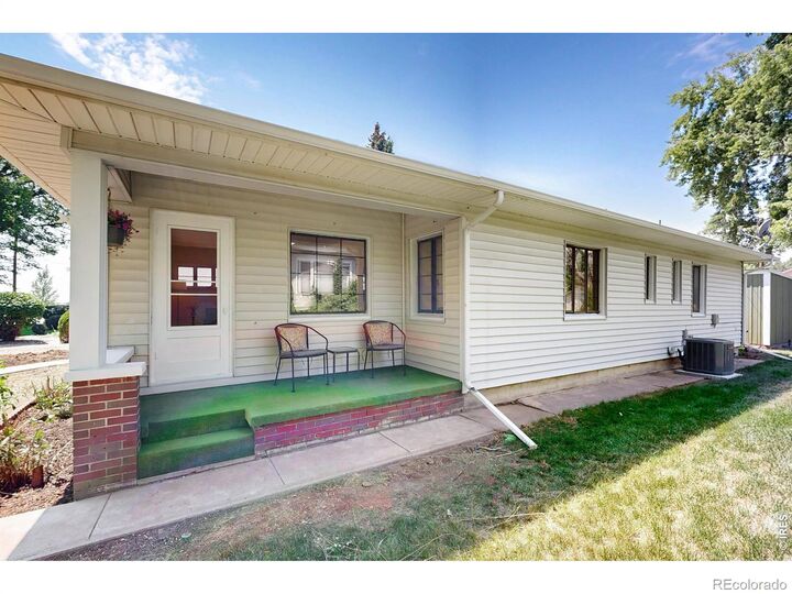 Property Photo: 10 Park Avenue CO 80615