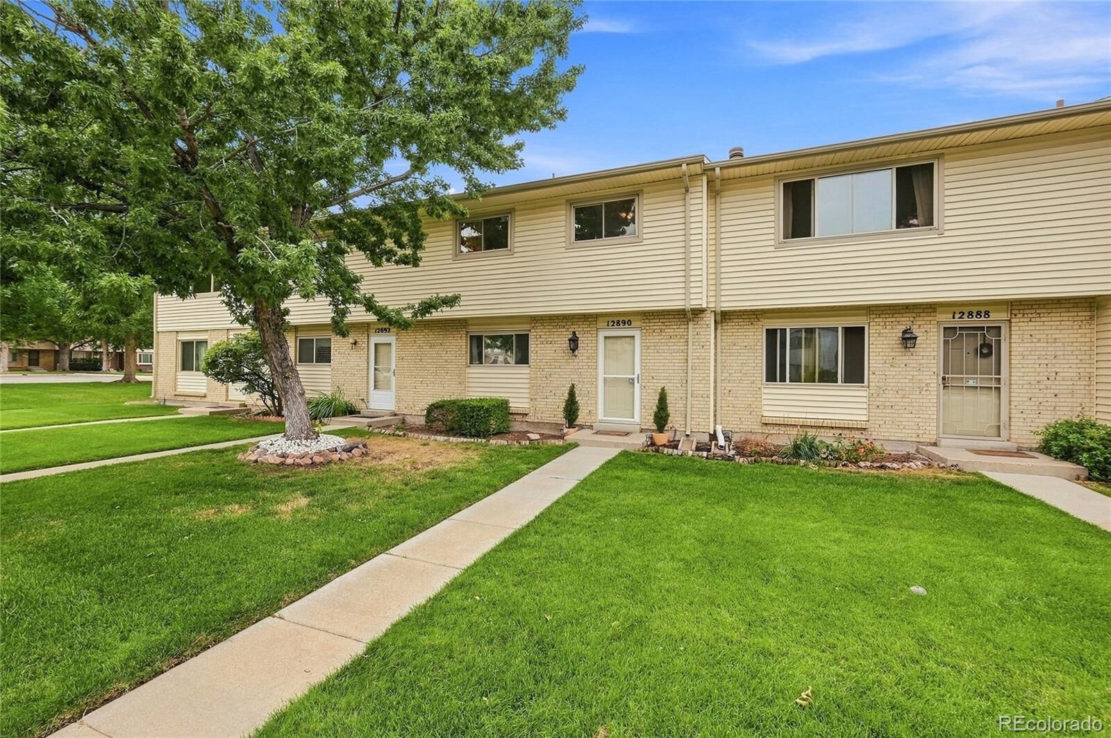 Property Photo: 12890 E Kansas Place CO 80012
