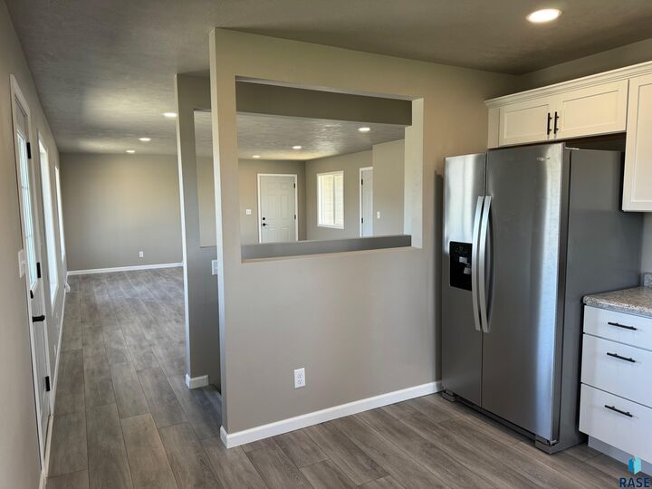 Property Photo: 1513 S Splitrock Blvd SD 57005
