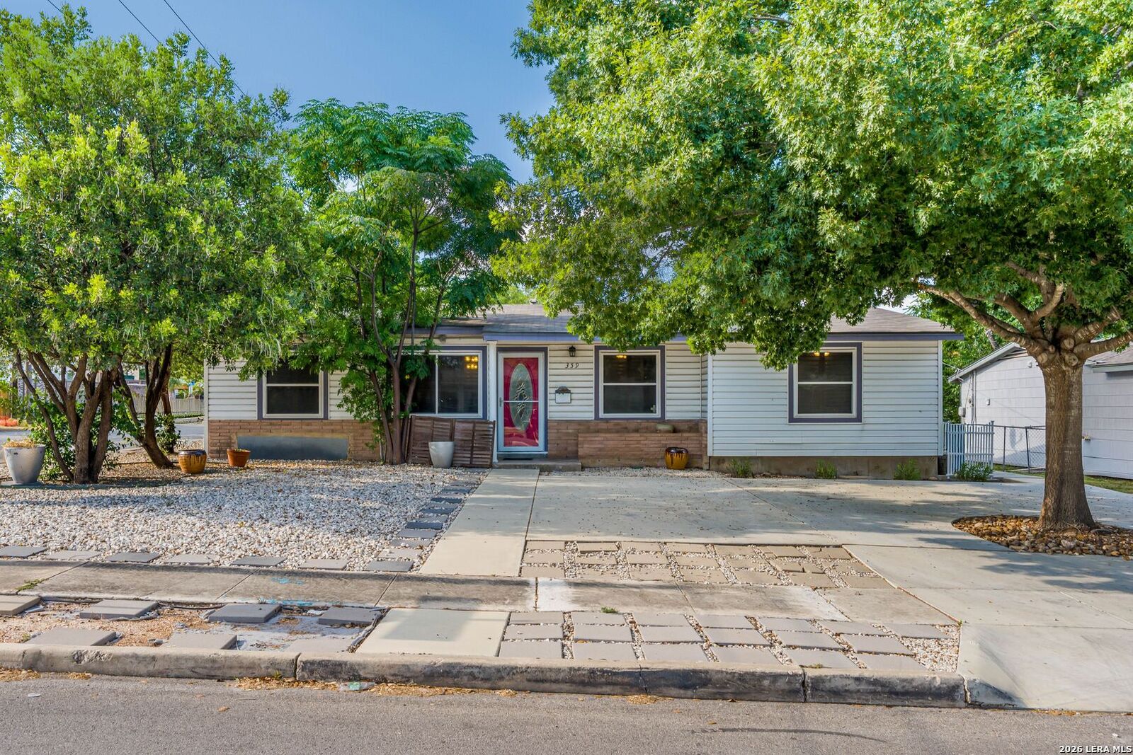 Property Photo: 359 Pilgrim Dr TX 78213
