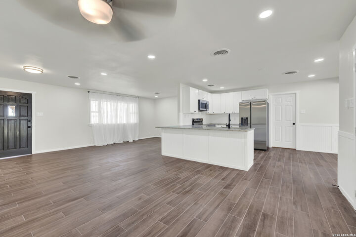 Property Photo: 129 Young TX 78148