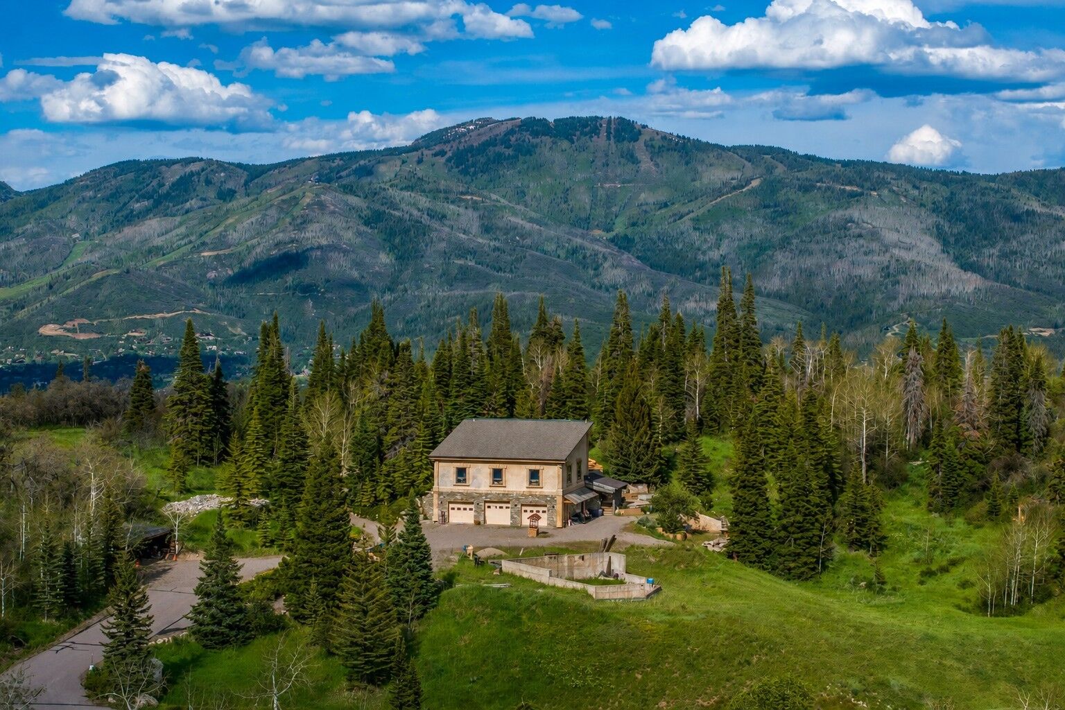 Property Photo:  30125 Elk Lane  CO 80487 