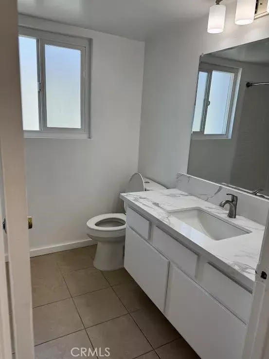 Property Photo: 2217 Alabama C CA 92648