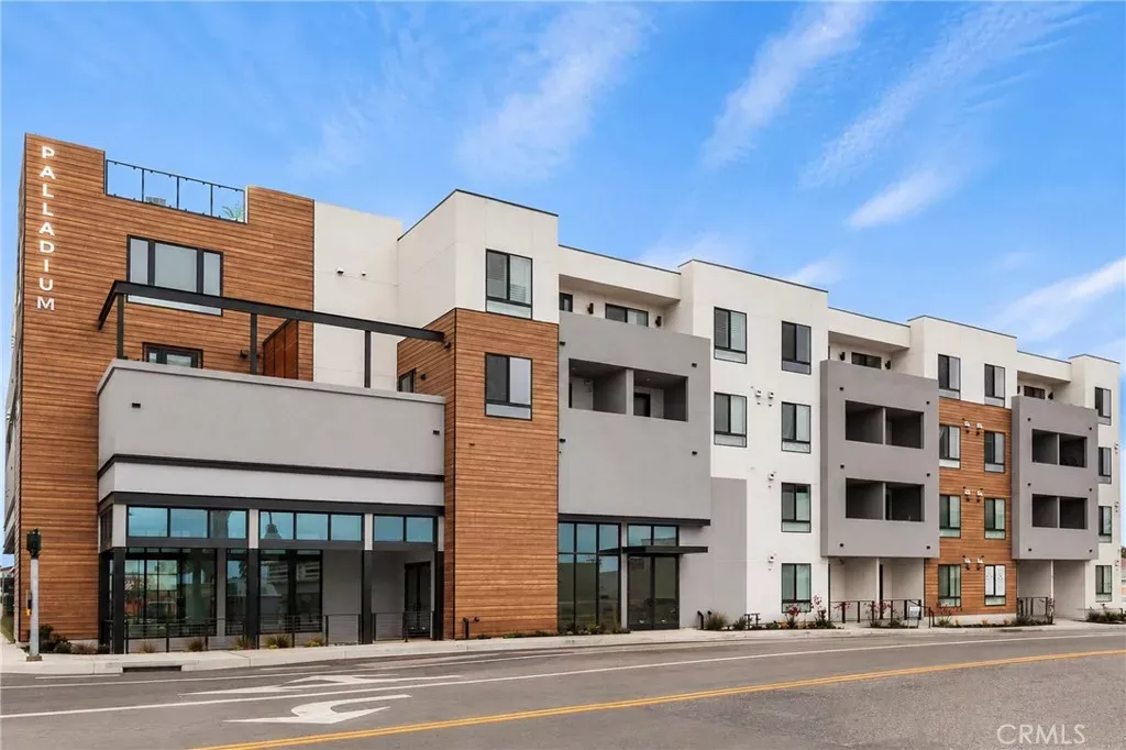 Property Photo:  402 West Grand Ave. 317  CA 93433 
