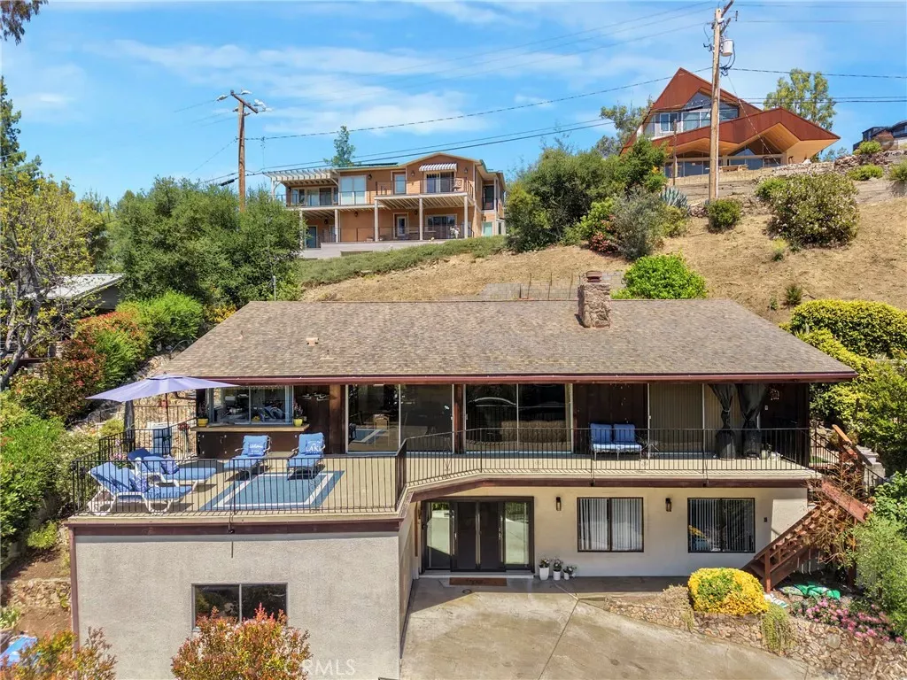 Property Photo:  2232 East Lakeshore Drive  CA 91301 
