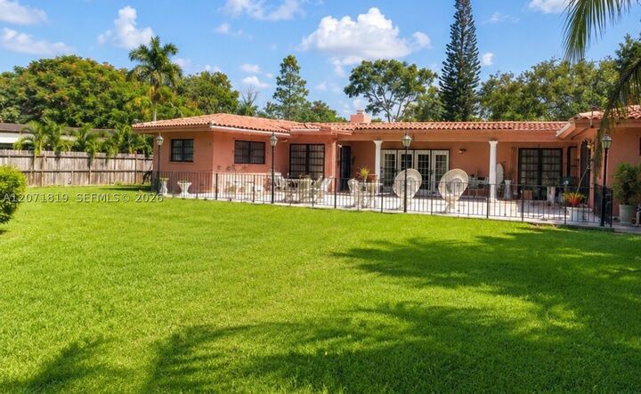 Property Photo: 6861 SW 69th Ter FL 33143