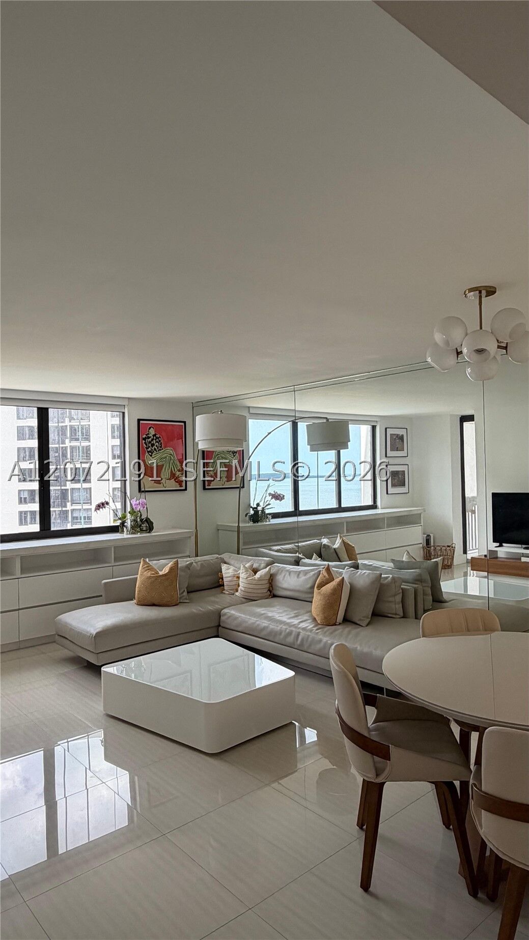 Property Photo: 540 Brickell Key Dr 1101 FL 33131