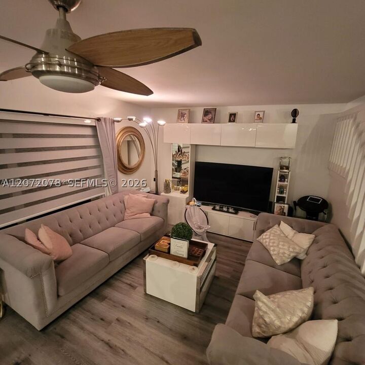 Property Photo: 9335 NW 45th St 9335 FL 33351