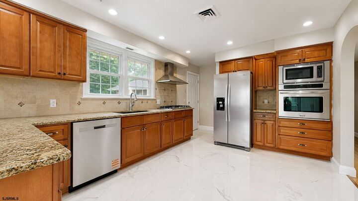 Property Photo:  1659 E Walnut Road  NJ 08360 